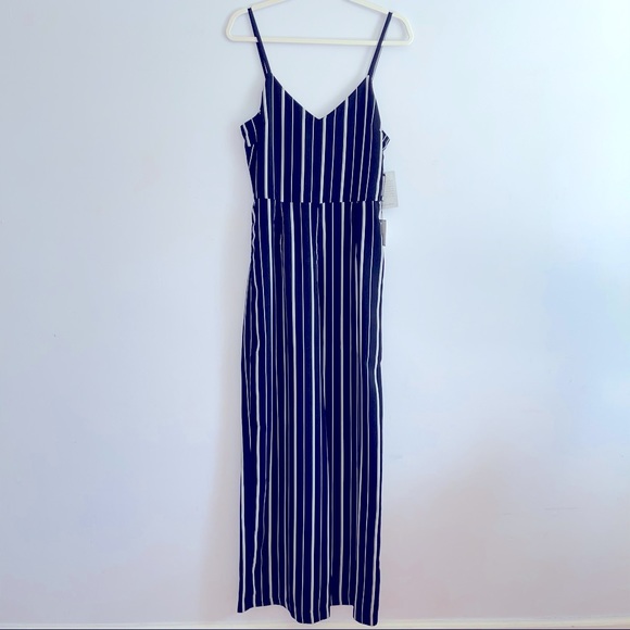 Laundry By Shelli Segal Sleeveless Jumpsuit - Picture 3 of 9